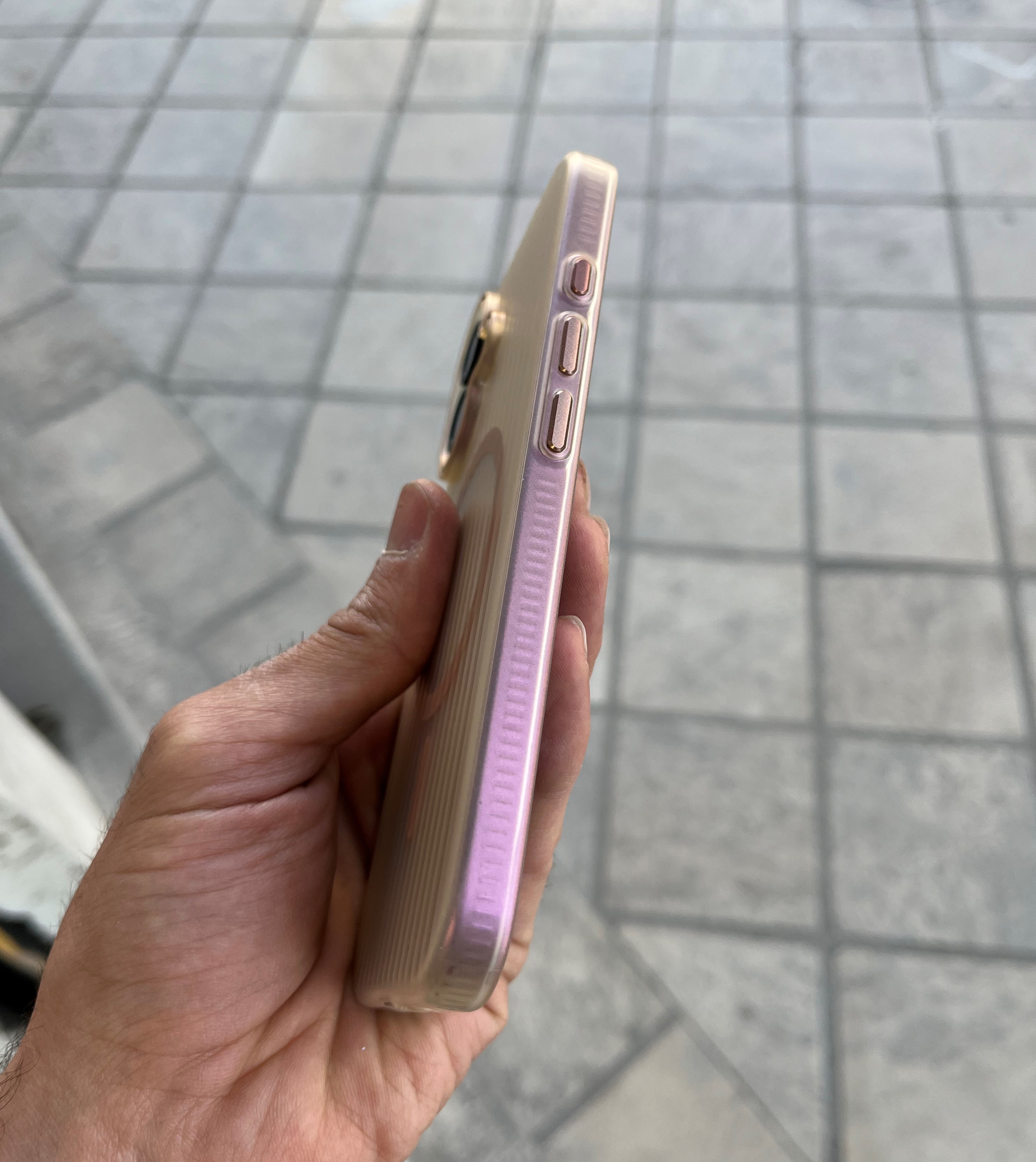 قاب گوشی برند نیدد / Needed مدل مات مگ سیف دار / Matte Magsafe