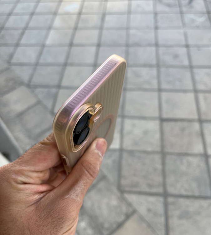 قاب مات مگسیف دار نیدد مدل Matte Magsafe در رنگهای خاص و طراحی شیک