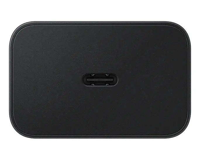 تصویر شارژر دیواری سامسونگ EP-TA845 توان ۴۵ وات، نسخه اروپا با پورت USB-C و سهشاخه