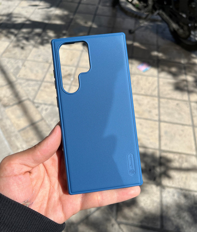 قاب گوشی نیلکین Nillkin Super Frosted Pro مشکی مقاوم و ضد ضربه با طراحی مینیمال و خوشدست.