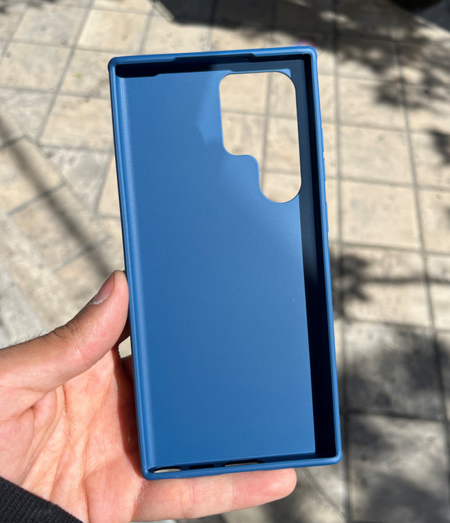 قاب گوشی نیلکین Nillkin Super Frosted Pro مشکی مقاوم و ضد ضربه با طراحی مینیمال و خوشدست.